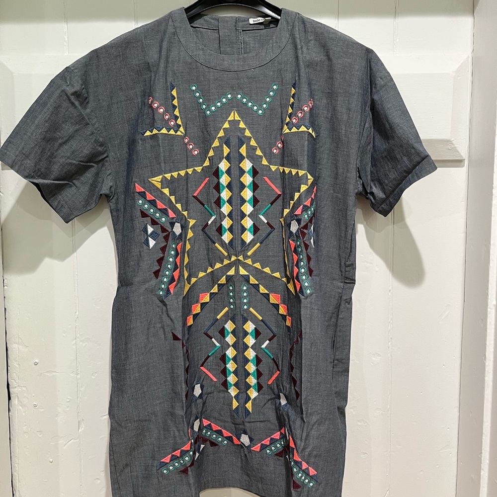 Summer dress with colorful embroidery